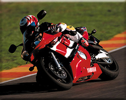 rider3_yzf-r62.jpg